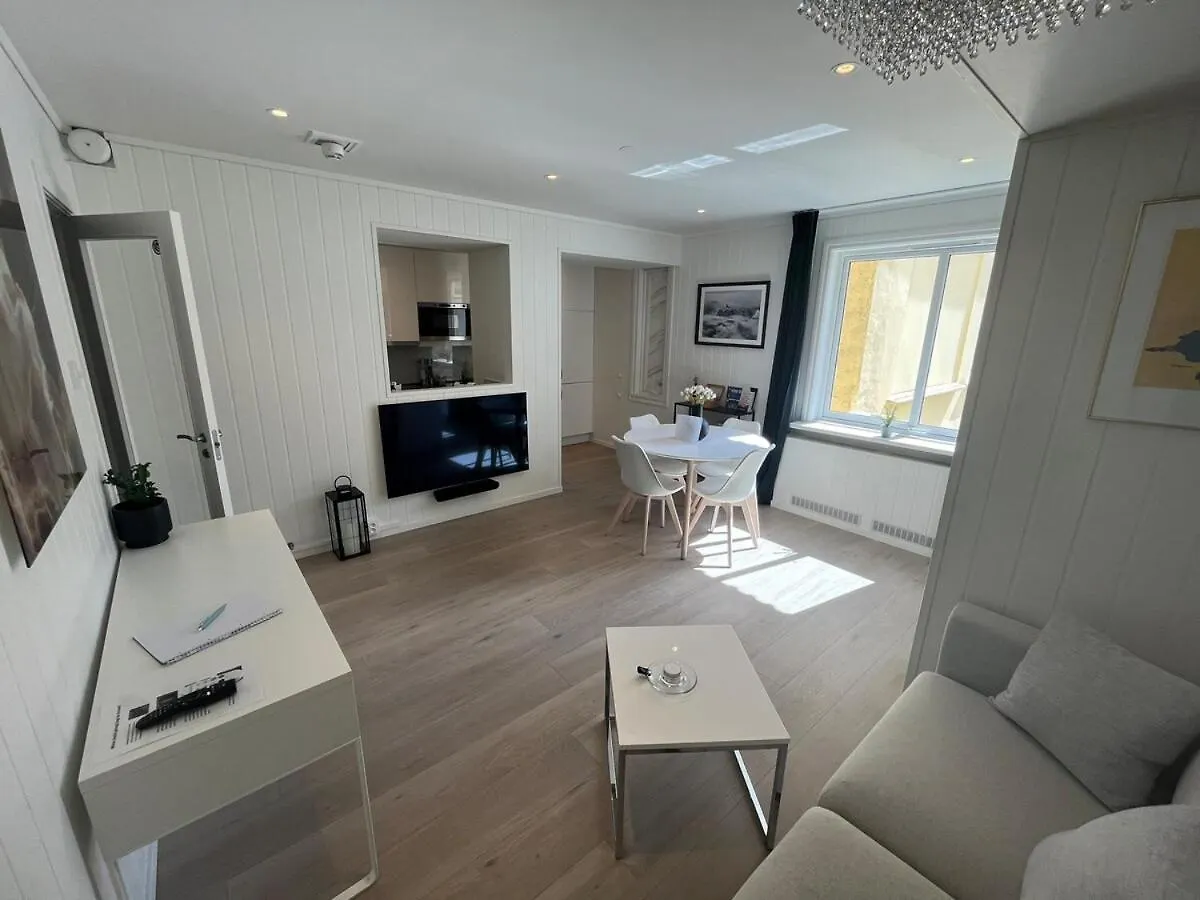 Apartment By Torgalmenningen Bergen